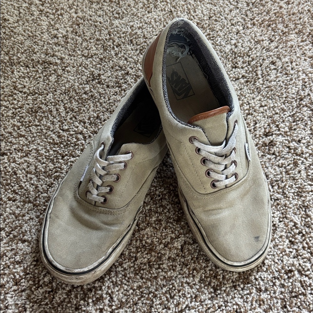 Vans Era Lace Ups Classic Canvas Shoe Men’s 11